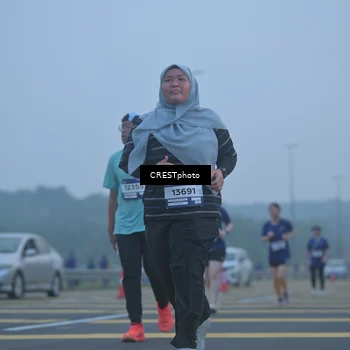 Runner Photo 7545365