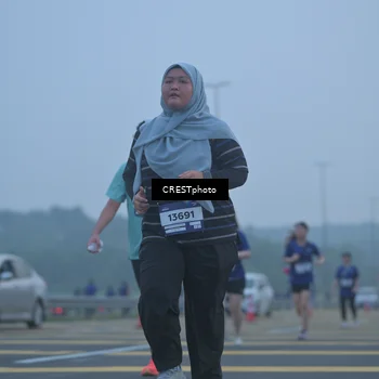 Runner Photo 7545366