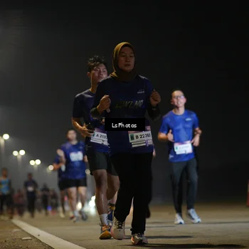 Runner Photo 7545376