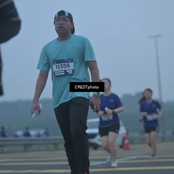 Runner Photo 7545382