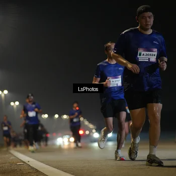 Runner Photo 7545404