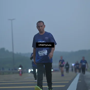 Runner Photo 7545427