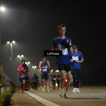 Runner Photo 7545440