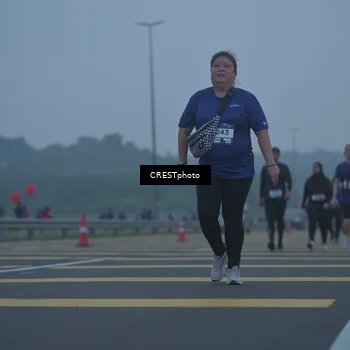 Runner Photo 7545466