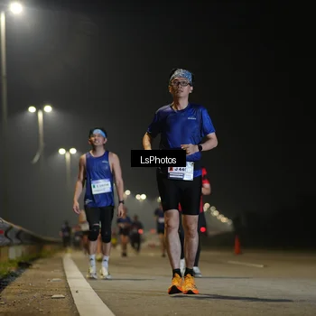 Runner Photo 7545509