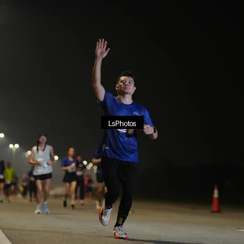 Runner Photo 7545553