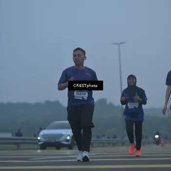 Runner Photo 7545581