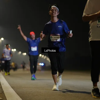 Runner Photo 7545621