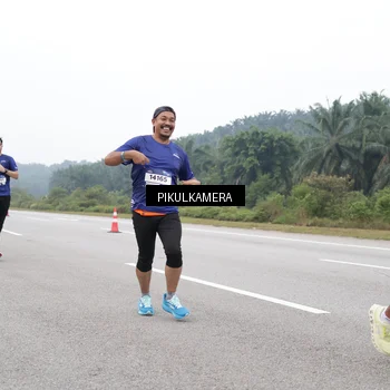 Runner Photo 7545626