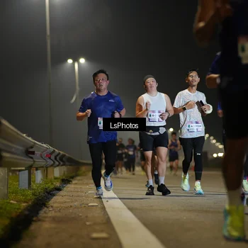Runner Photo 7545630