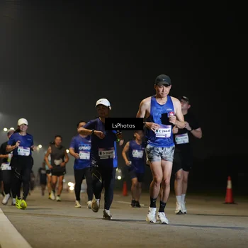 Runner Photo 7545641