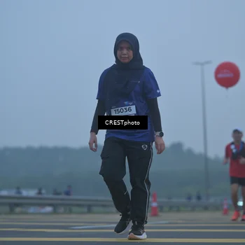 Runner Photo 7545664