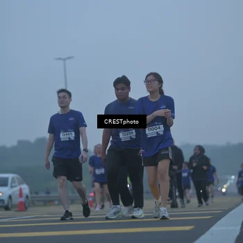 Runner Photo 7545665