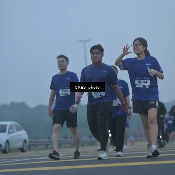 Runner Photo 7545684