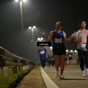 Runner Photo 7545698