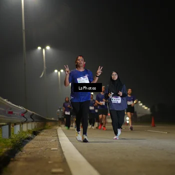 Runner Photo 7545704