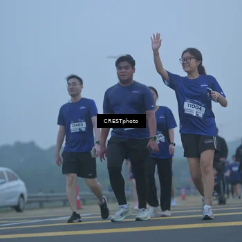 Runner Photo 7545705