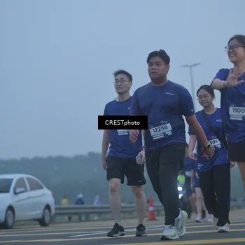 Runner Photo 7545712