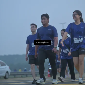 Runner Photo 7545715