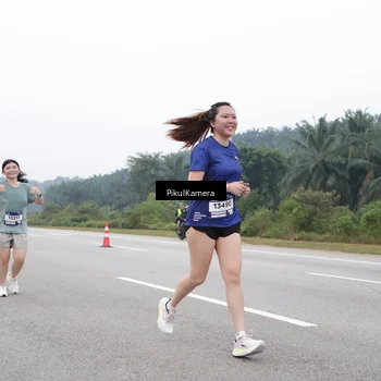 Runner Photo 7545716