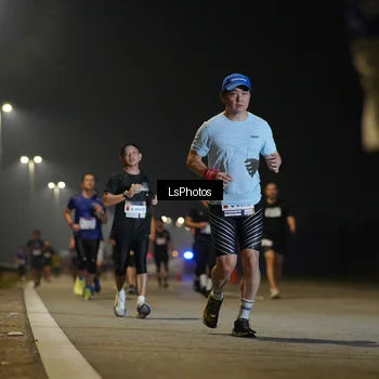 Runner Photo 7545728