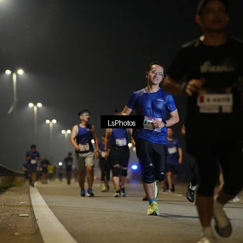 Runner Photo 7545780