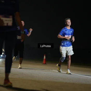 Runner Photo 7545840