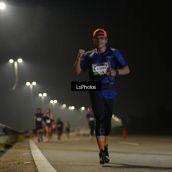 Runner Photo 7545902