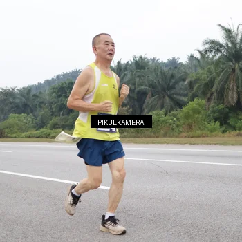 Runner Photo 7545912