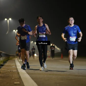Runner Photo 7545974