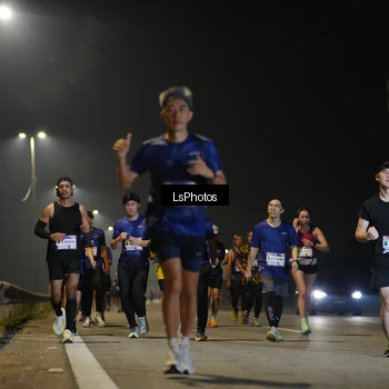 Runner Photo 7545996