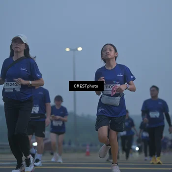 Runner Photo 7546000