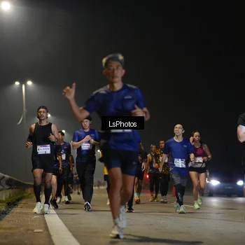 Runner Photo 7546002