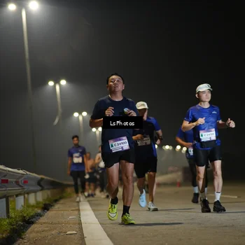 Runner Photo 7546040