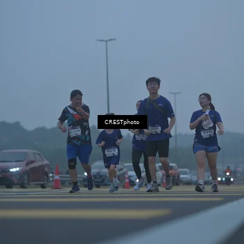 Runner Photo 7546047