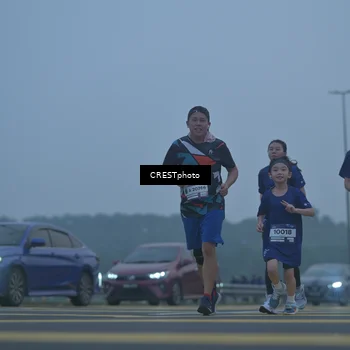 Runner Photo 7546049