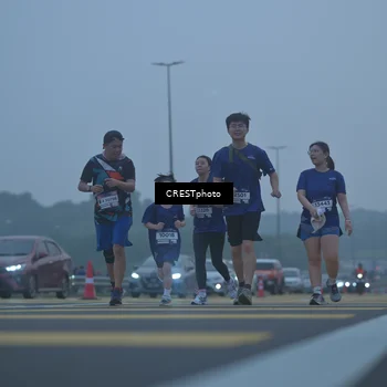 Runner Photo 7546050