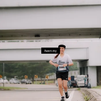 Runner Photo 7546060