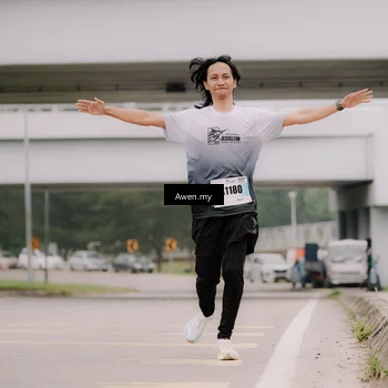 Runner Photo 7546079