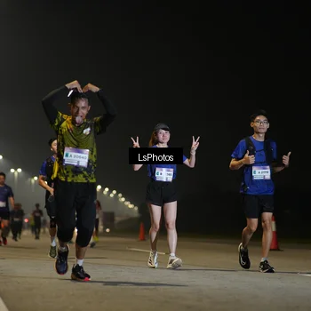 Runner Photo 7546093