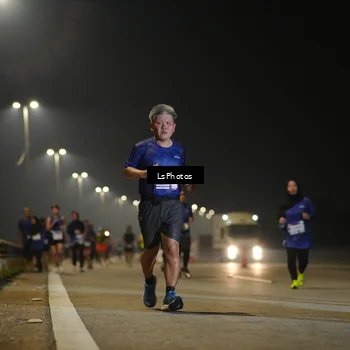 Runner Photo 7546127