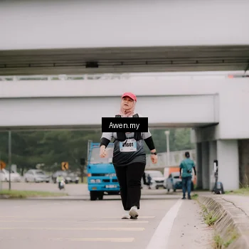 Runner Photo 7546154