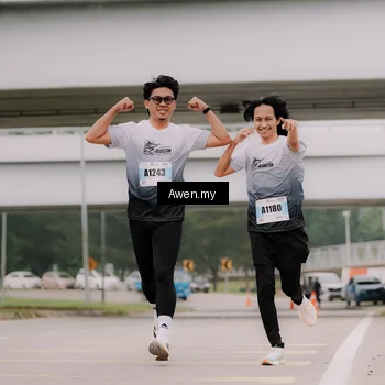Runner Photo 7546195