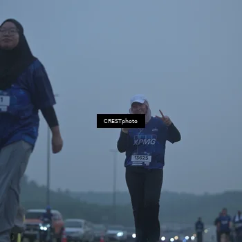 Runner Photo 7546248