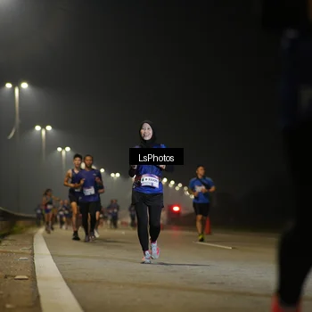 Runner Photo 7546249