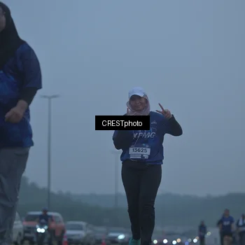Runner Photo 7546254
