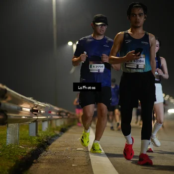 Runner Photo 7546338