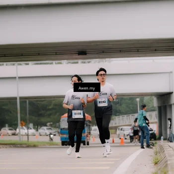 Runner Photo 7546370