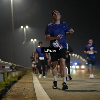 Runner Photo 7546375