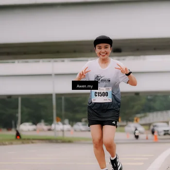 Runner Photo 7546404